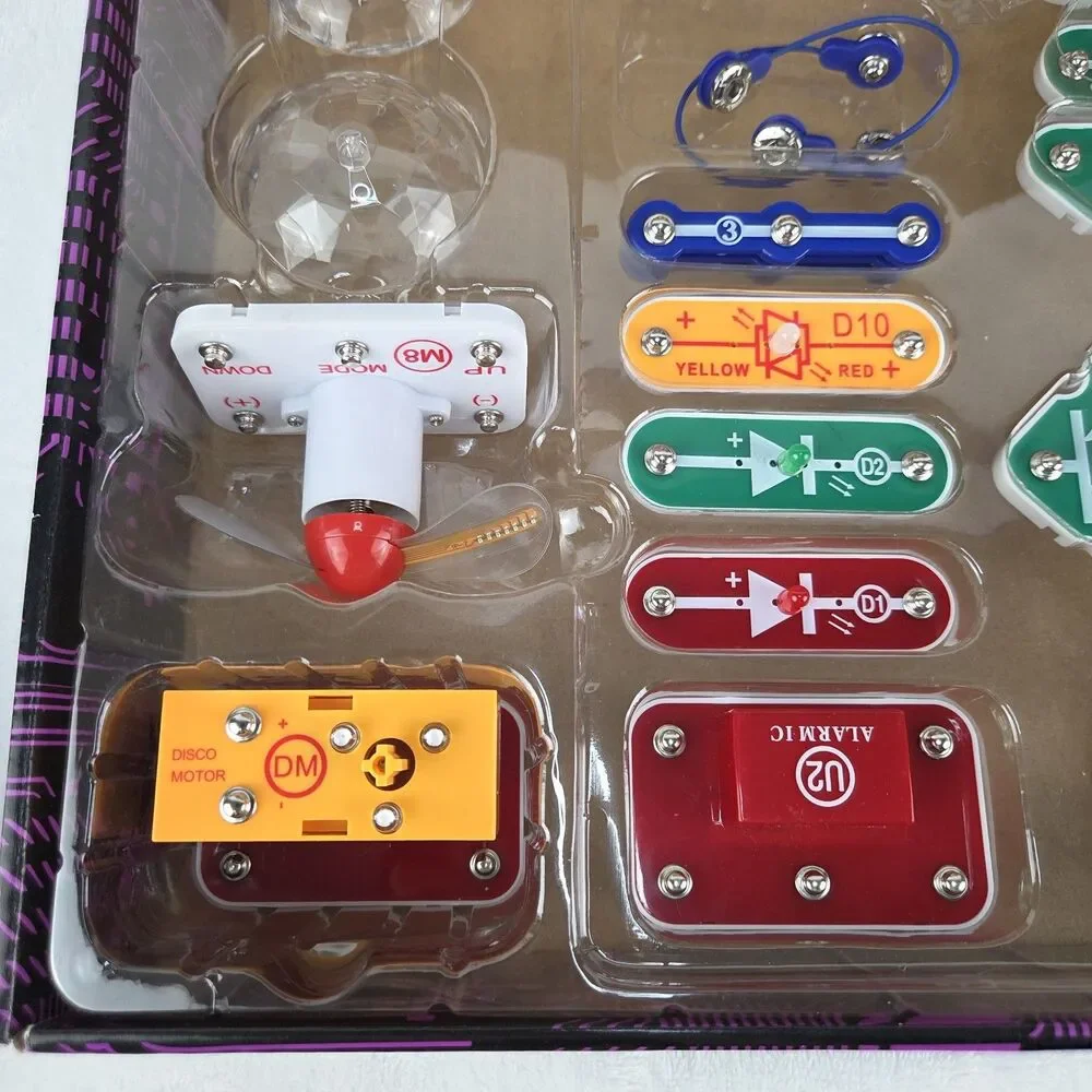 Elenco Snap Circuits Arcade Electronics Kit Complete Tested Working SCA-200